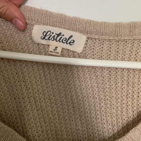 Oversized Knit Sweater - Picture 3 of 3